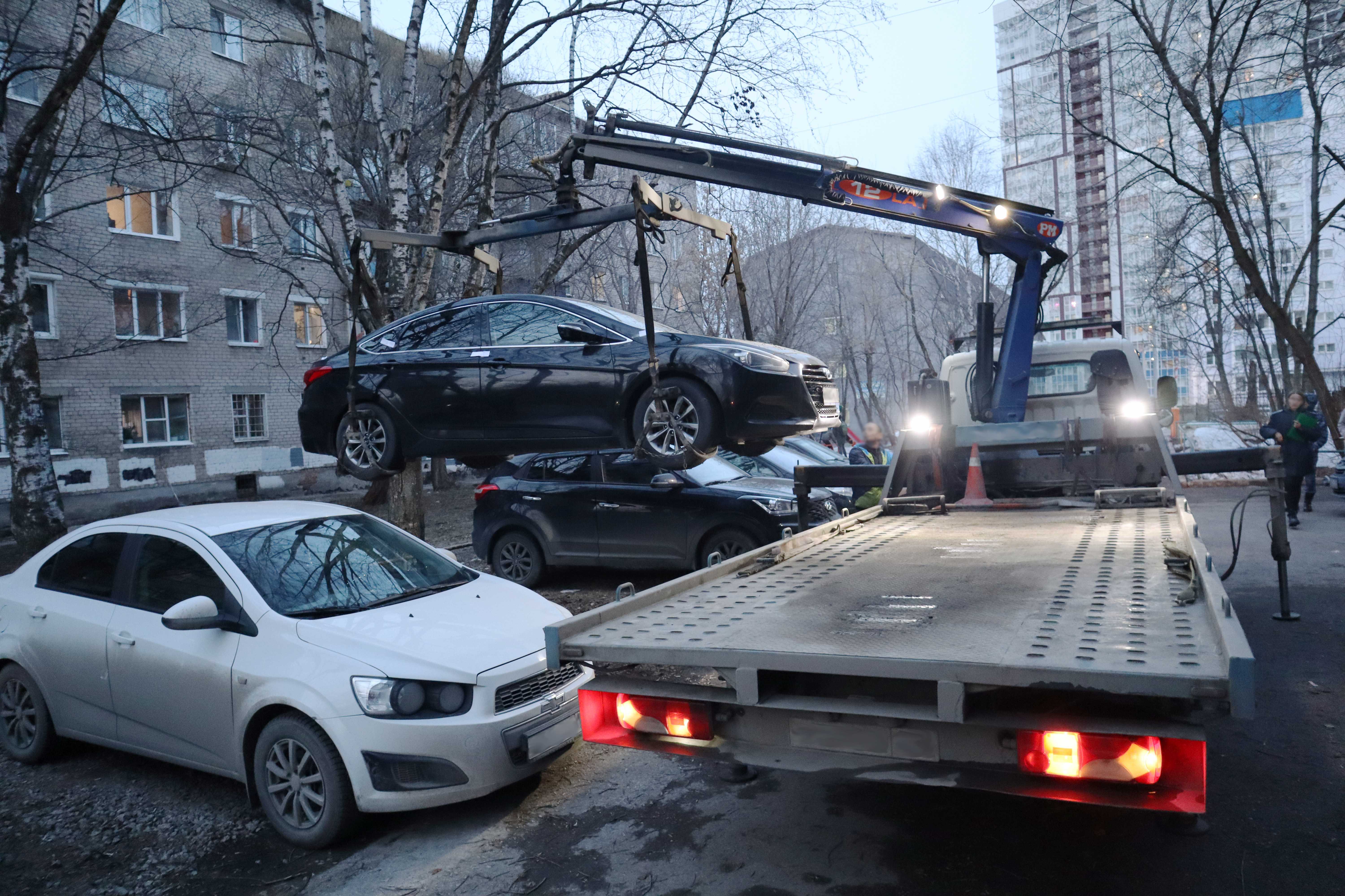 В Перми должники за тепло лишились двух автомобилей