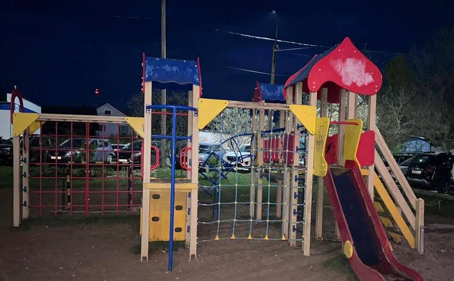 В Прикамье мужчина расстрелял из винтовки двух девочек на детской площадке