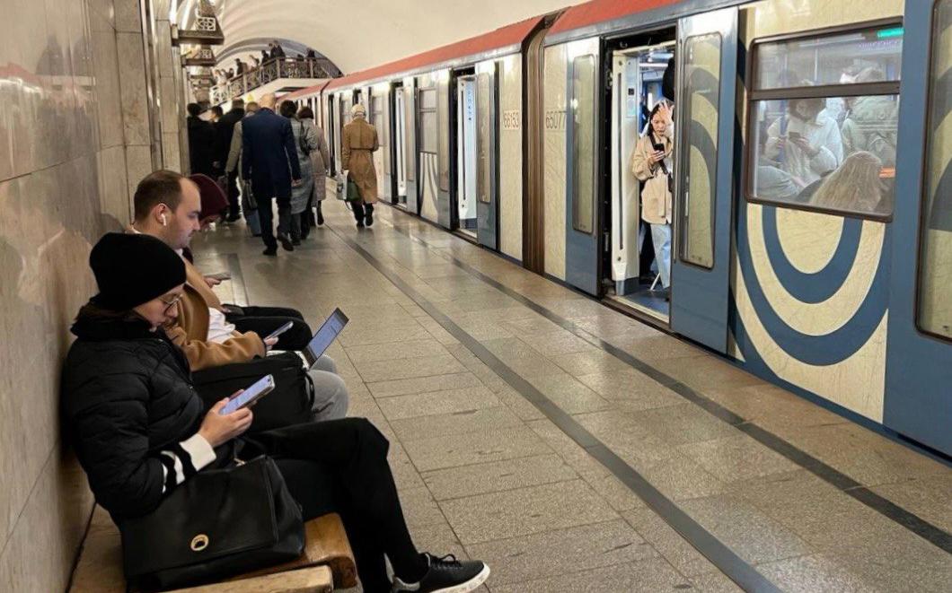 Жители Перми стали чаще бывать в Москве и реже читать в метро