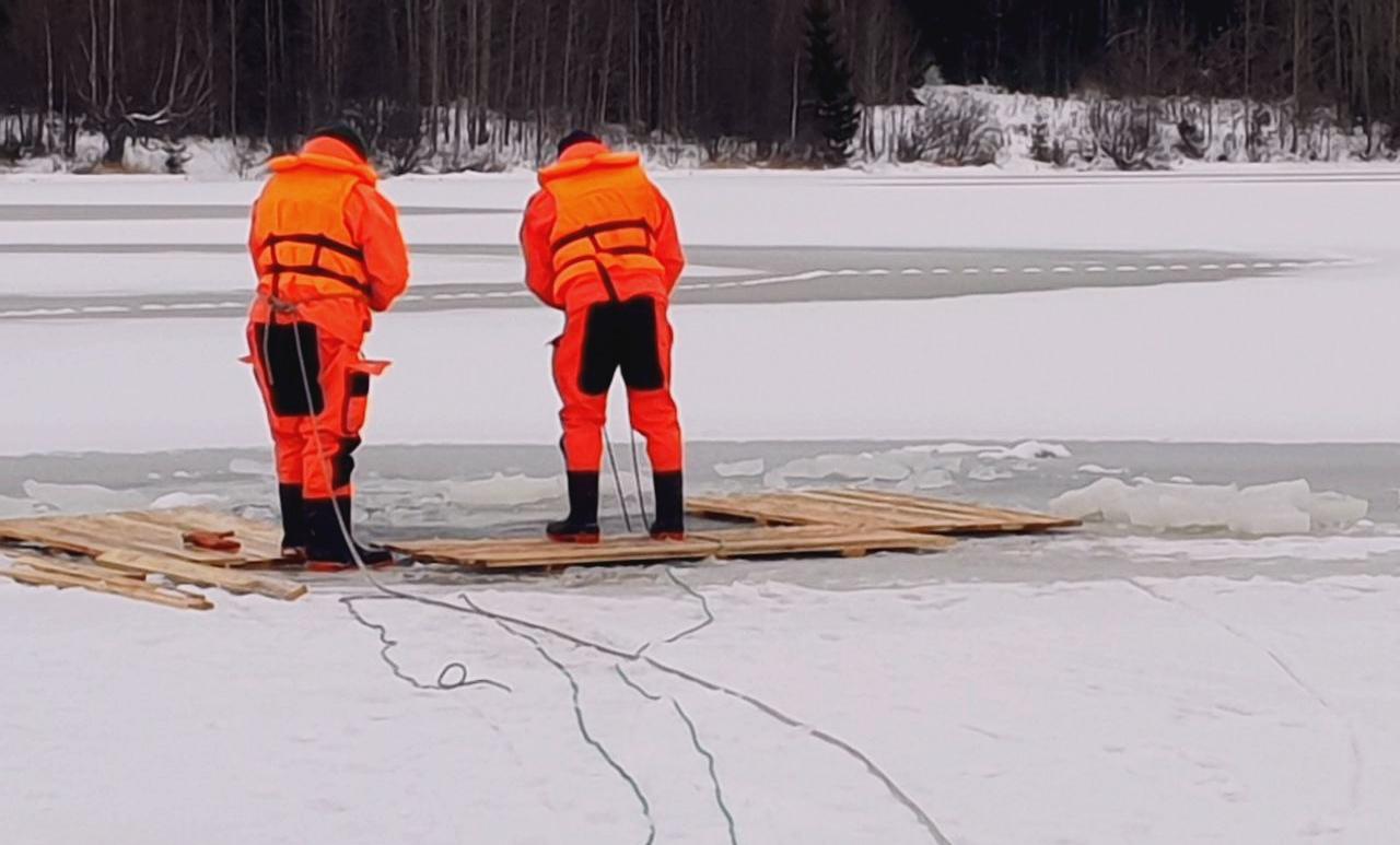 В Пермском крае в пруду обнаружили тело рыбака