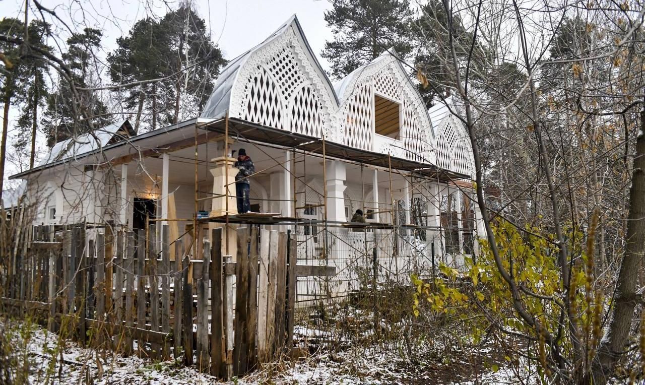 В Перми продолжается реставрация дачи Синакевича