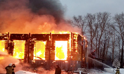 В Пермском крае произошел крупный пожар в спорткомплексе